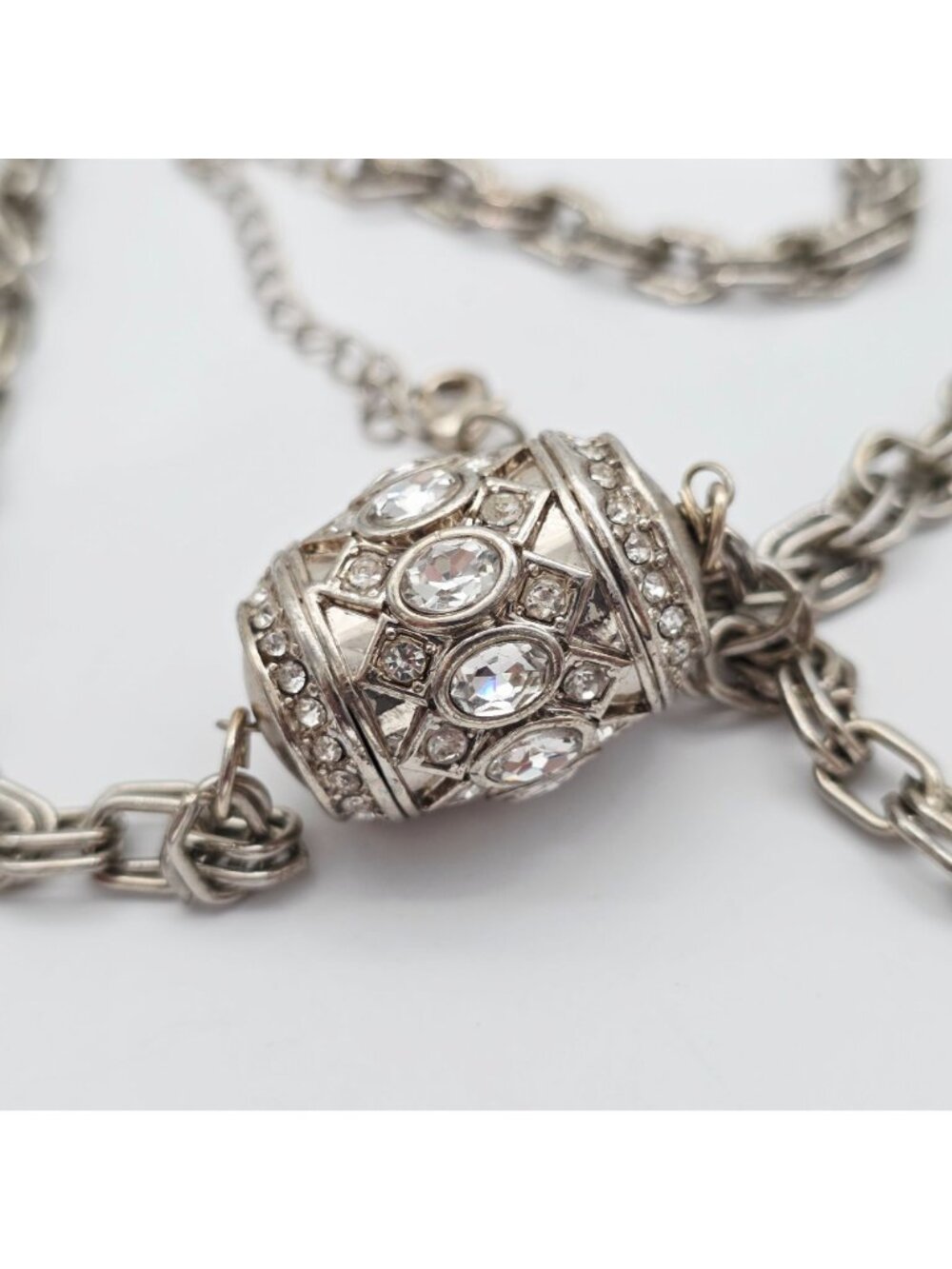 Ann Taylor Silver-Tone Necklace Rhinestone-Encrusted Barrel Pendant 16" Drop - Picture 8 of 9